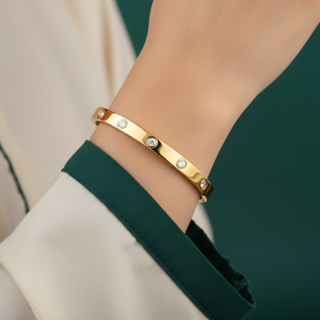 18K Gold Plated Crystal Inlay Bangle Bracelet